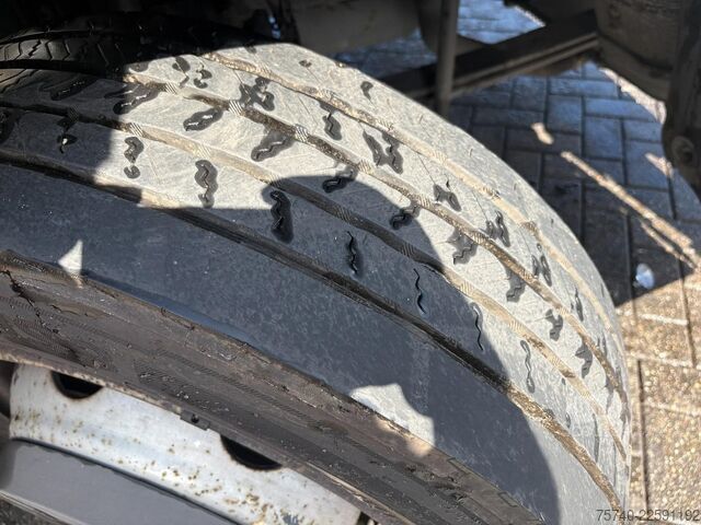 Plachta Iveco Eurocargo 120E28 + DHOLLANDIA LOADLIFT + EURO 6...
