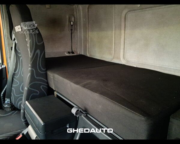 Vakio vetoauto IVECO IVECO  AT190S36/P