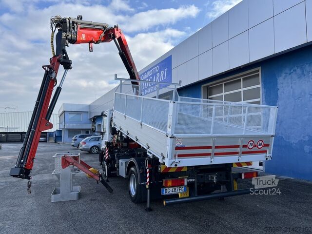 üç yollu vinçli damperli kamyon Iveco Eurocargo 140e22