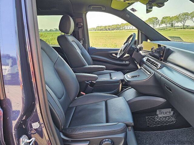 نقل الركاب MERCEDES-BENZ EQV 300 wltp 364 kms 90kwh