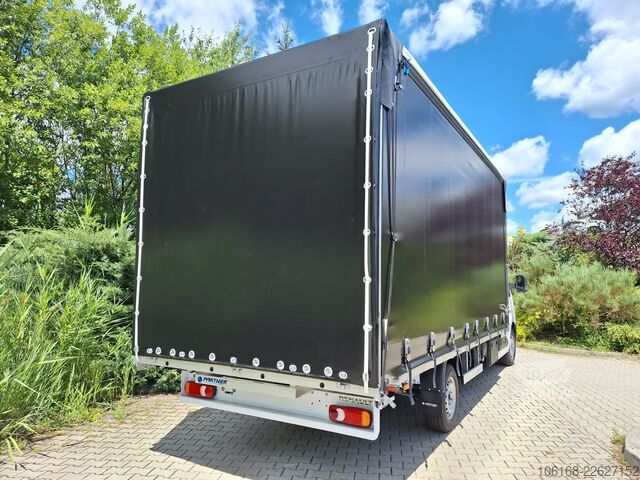 Pick-up pakettiauto Renault Master Pritsche Plane Schlafkabine