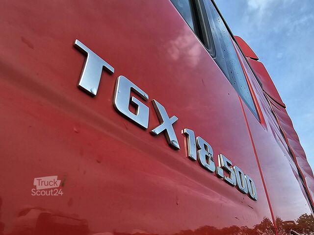 Estándar-SZM M.A.N. 18.500 TGX XLX 2X TANK