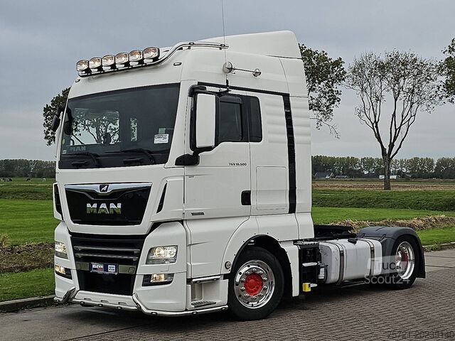 Standard-SZM M.A.N. 18.500 TGX