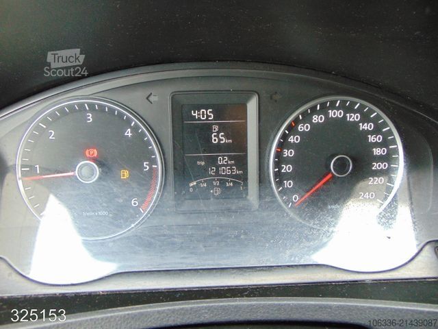 Duba panelată VOLKSWAGEN T5 TRANSPORTER 2.0 TDI 3Sitzer -2x Schiebetür-