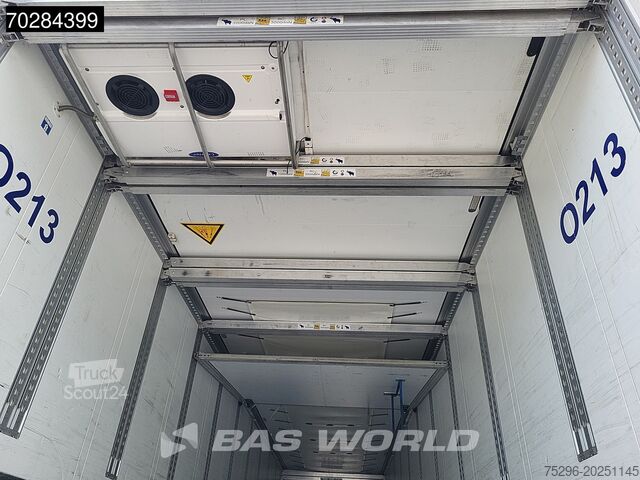Kühl-/Tiefkühltransport Schmitz SCB*S3B 3 axles MOT 9/25 Doppelstock Blumenbrei...