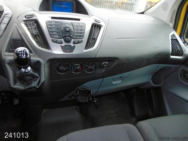 شاحنة بانل FORD Transit Custom L2 2.2 TDCI Bott-AHK-Klima-Navi