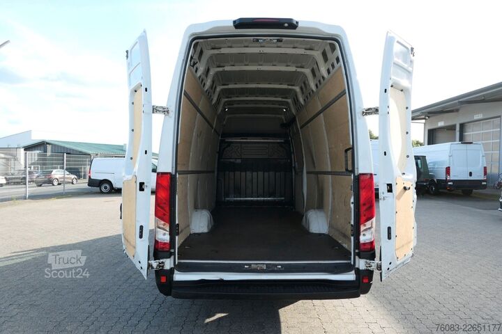 Bestelwagen met verhoogd dak IVECO Daily35-160 Maxi H3 extraHoch2,1m Hi-Matik Klima