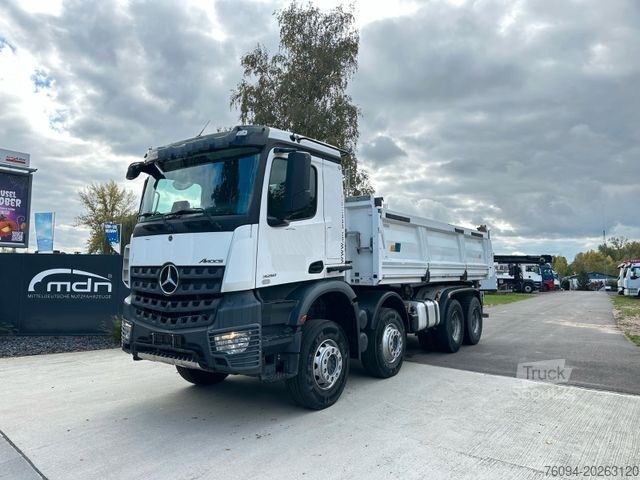 Kipper LKW MERCEDES-BENZ Arocs 3251 8x4 MEILLER Bordmatik Plane