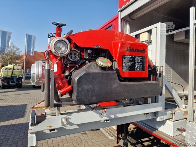 Autocisterna a vuoto MAN 8.136 4X4 Rüstwagen Allrad zuschaltbar 9 Sitzer