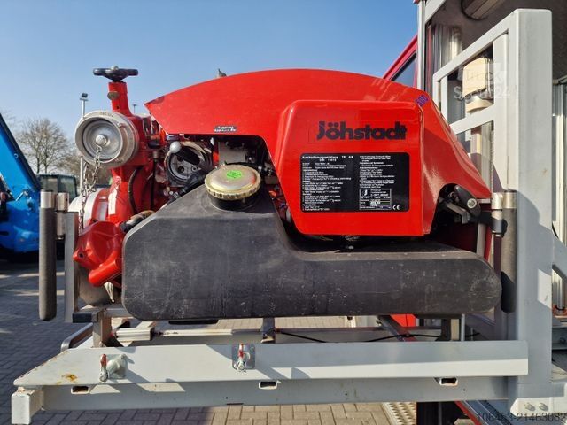 Autocisterna a vuoto MAN 8.136 4X4 Rüstwagen Allrad zuschaltbar 9 Sitzer