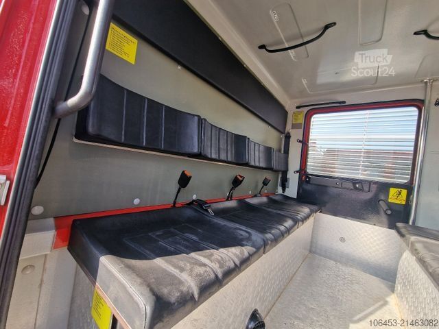 Autocisterna a vuoto MAN 8.136 4X4 Rüstwagen Allrad zuschaltbar 9 Sitzer