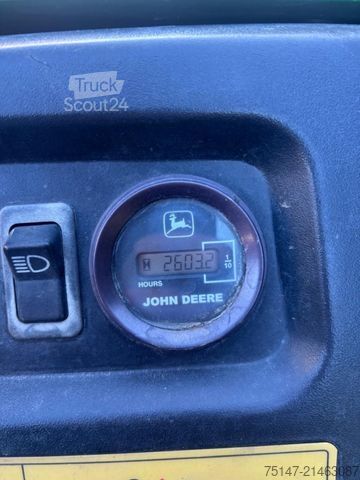 Remorque autochargeuse John Deere Gator 4x2 Benzin Kipppritsche Golfplatz Golfcar