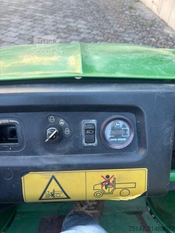 Remorque autochargeuse John Deere Gator 4x2 Benzin Kipppritsche Golfplatz Golfcar