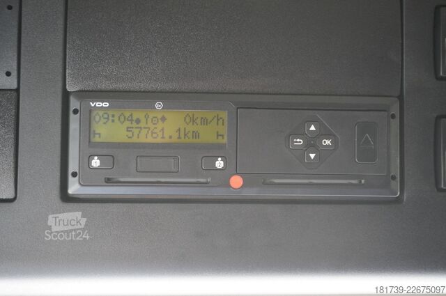 Autolaadkraan Mercedes-Benz Actros 2540 6×2 / 50 tho km! / NEW 7,8 m