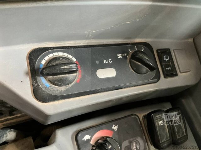Midi kotrógép Kubota KX 080-4
