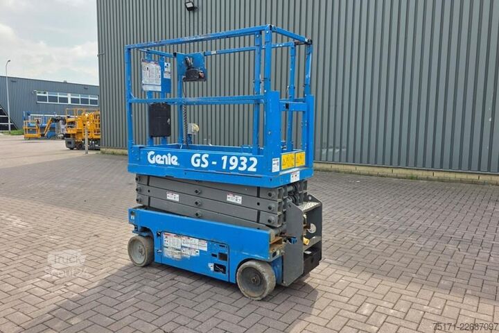 Schaarlift Genie GS1932 Electric, Working Height 7.8 m, 227kg Capac