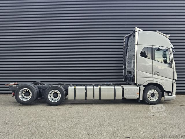 Chassis met cabine Volvo FH 16.650 6x2 / RETARDER / CHASSIS