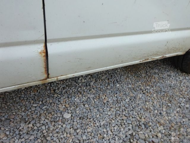Dobozos furgon VOLKSWAGEN T5 Transporter lang/Klima/AHK