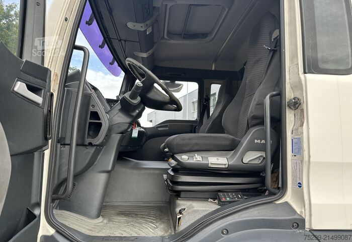 Chłodnia (samochód ciężarowy) MAN TGA 18.350 4x2 KK mit HB und Rolltor