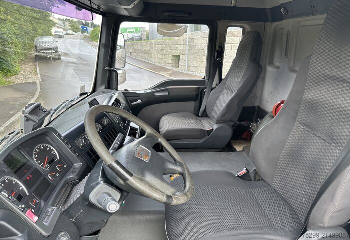 Chłodnia (samochód ciężarowy) MAN TGA 18.350 4x2 KK mit HB und Rolltor