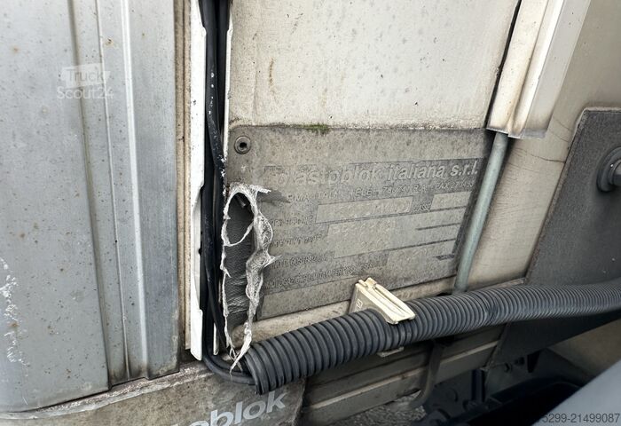 Chłodnia (samochód ciężarowy) MAN TGA 18.350 4x2 KK mit HB und Rolltor