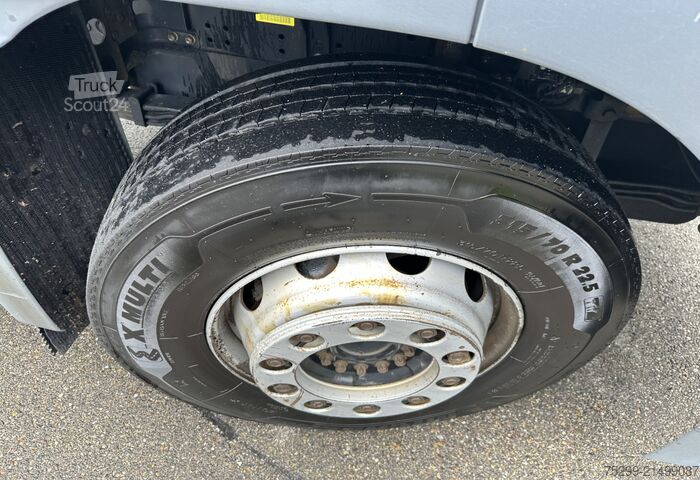 Chłodnia (samochód ciężarowy) MAN TGA 18.350 4x2 KK mit HB und Rolltor