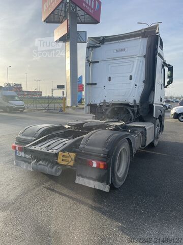 Standartinis vilkikas Mercedes-Benz Actros 1845 LS