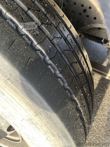 Standartinis vilkikas Mercedes-Benz Actros 1845 LS