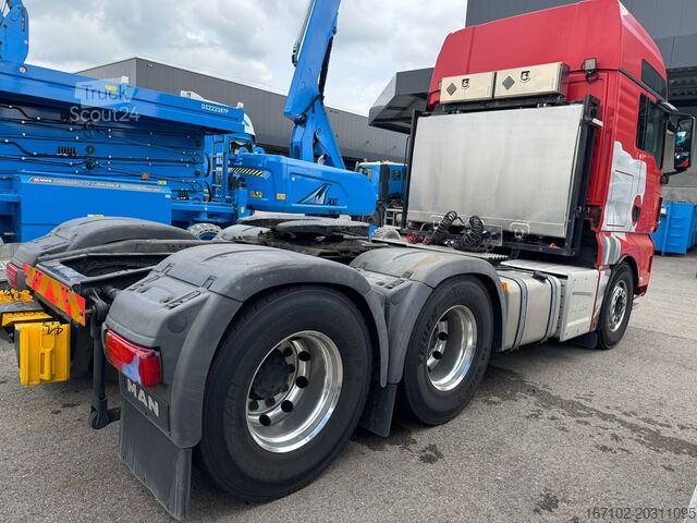 Standard nyerges vontató MAN TGX 26.560 6x4