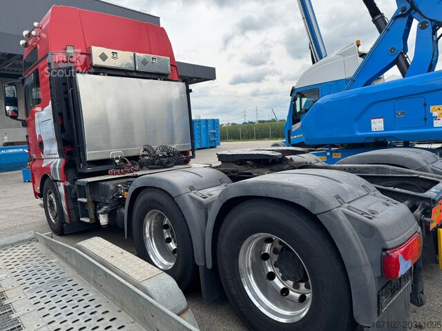 Standard nyerges vontató MAN TGX 26.560 6x4