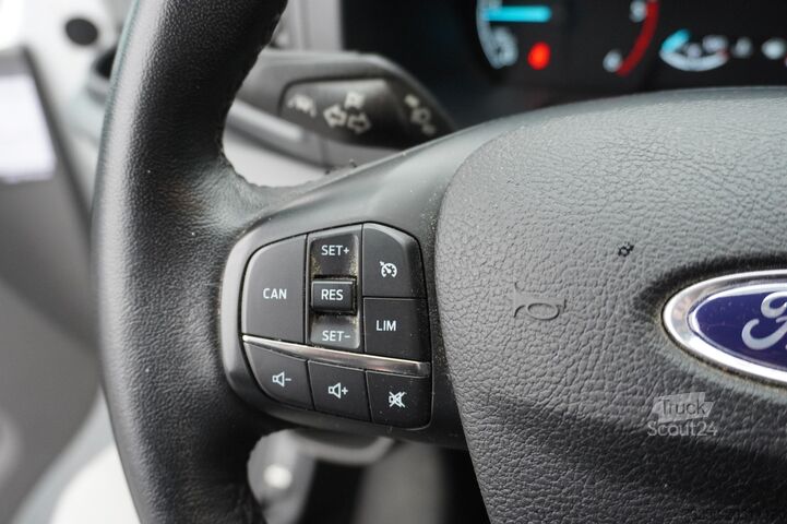 Фургон с ящиками Ford Transit Custom 2.0 TDCI L2 EURO 6 - Airco - Cru...