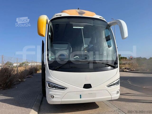 Trener Irizar i6