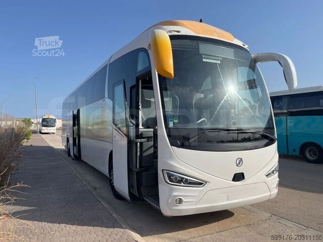Trener Irizar i6