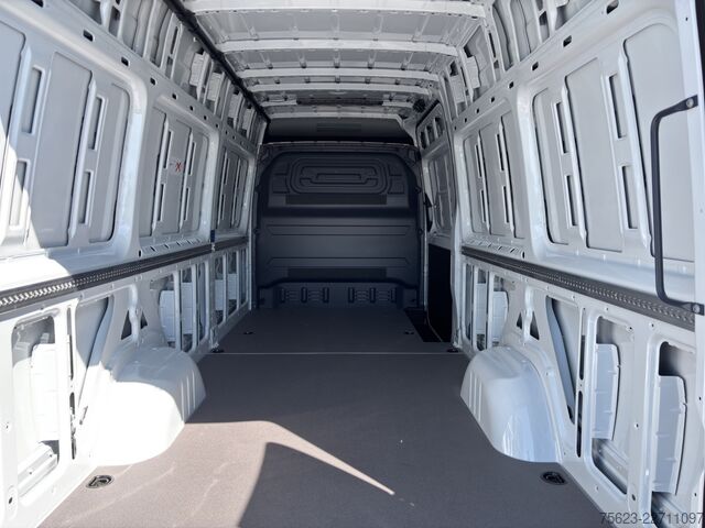 Furgoneta Mercedes-Benz Sprinter 315 CDI Kasten PRO Hochdach Lang AHK