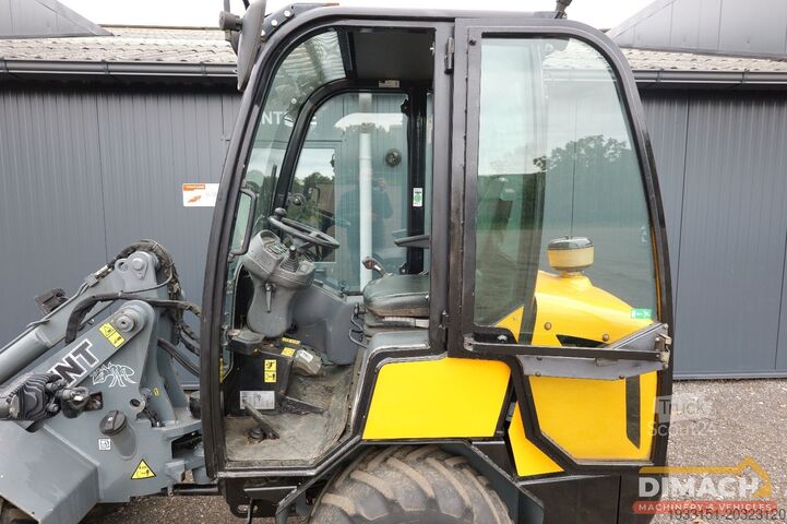 Kuormaaja GiANT V452T X-TRA GiANT V452T X-TRA hydr. snelwissel ...