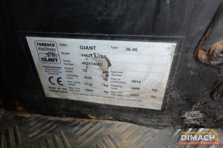 Kuormaaja GiANT V452T X-TRA GiANT V452T X-TRA hydr. snelwissel ...