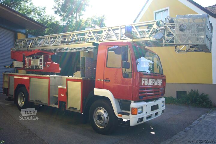 Camión de bomberos MAN LE 14.260 4x2 / Feuerwehr-Drehleiter DLK 23-12