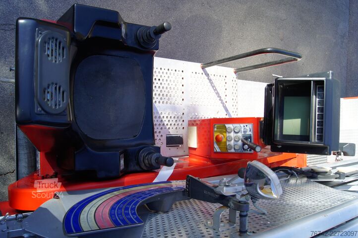 Camión de bomberos MAN LE 14.260 4x2 / Feuerwehr-Drehleiter DLK 23-12