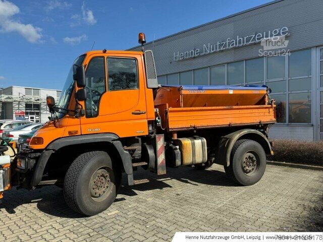 Maszyna rolnicza Mercedes-Benz Unimog U 400L