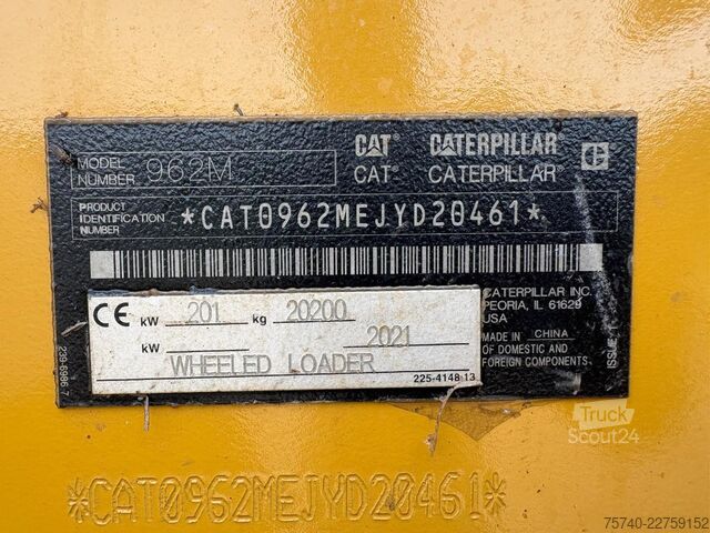 Nakladač Caterpillar 962M + 13.107HOURS + BIG BUCKET + PERFECT WORKI...