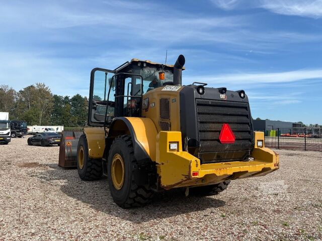 Nakladač Caterpillar 962M + 13.107HOURS + BIG BUCKET + PERFECT WORKI...