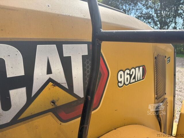Nakladač Caterpillar 962M + 13.107HOURS + BIG BUCKET + PERFECT WORKI...