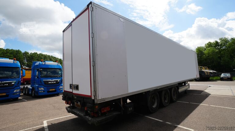 Hűtött/fagyasztott szállítás LAMBERET 3 Axle frigo trailer Carrier Vector 1950 Bi-Temp