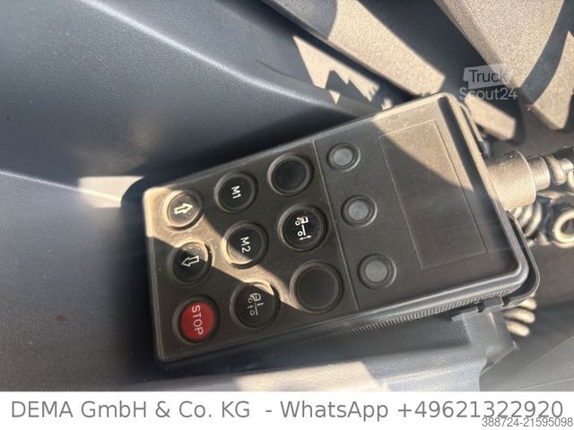 Flatbed truck with tarp IVECO 100E18 *3Sitze*Hydr. Rampen*Seilwinde*Fahrschule