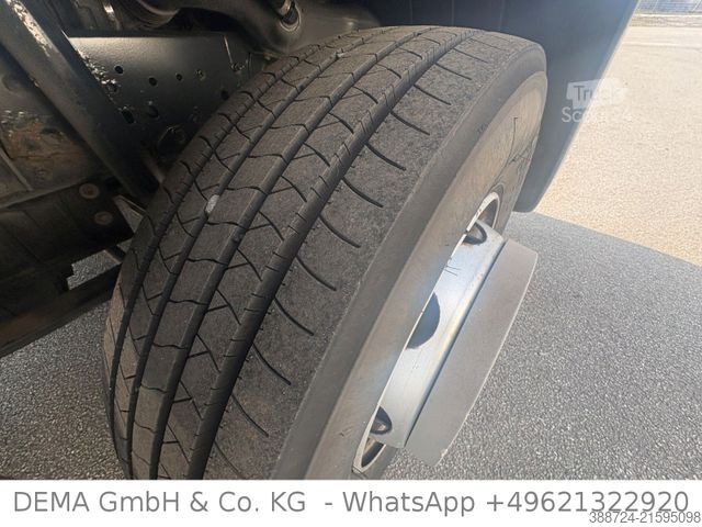 Flatbed truck with tarp IVECO 100E18 *3Sitze*Hydr. Rampen*Seilwinde*Fahrschule