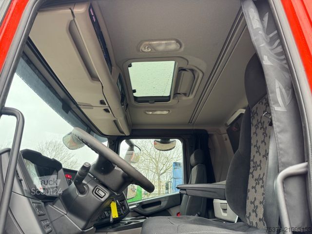 Refrigerated truck SCANIA P 410 ROHR Aufbau DHOLLANDIA LBW