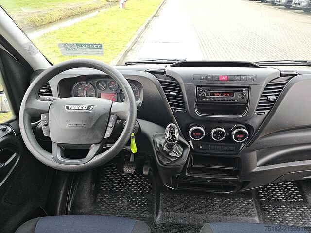 Camioneta familiar de techo alto IVECO DAILY 35S16 L3H2 Hi-Matic Airco