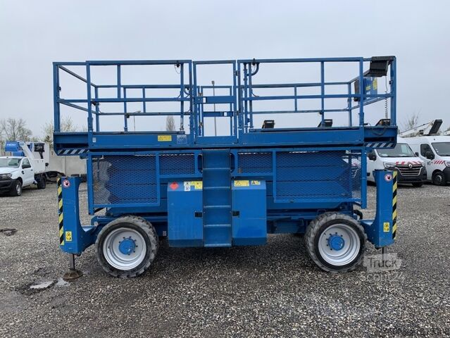 Makaslı platform Genie GS4390 - 15,11m, diesel, 4x4