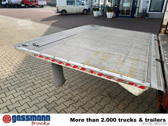 Autocamion cu caroserie tip cutie MAN TGL 12.250/340 4X2 BL mit Dhollandia LBW, 42 cbm