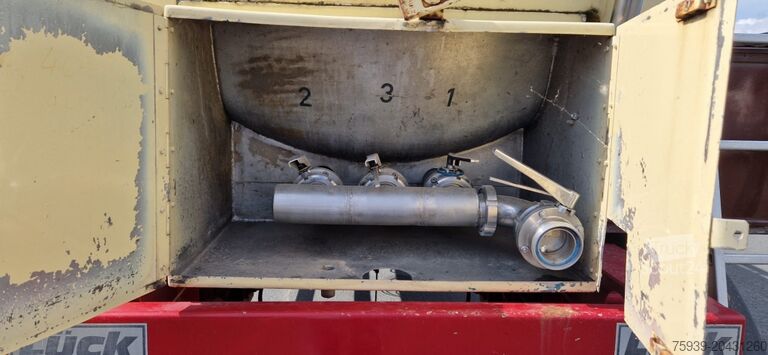 Цистерна ремарке  Fabr. Lück - Edelstahltankaufbau - TÜV NEU